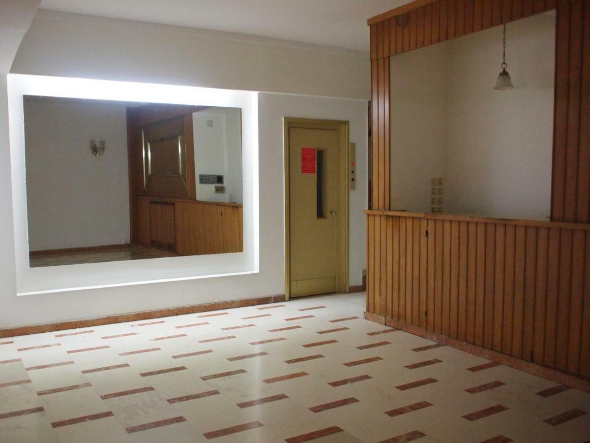 Charming Studio Posh Quartier Атина Екстериор снимка