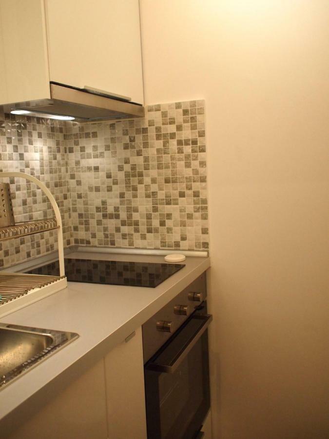 Charming Studio Posh Quartier Атина Екстериор снимка