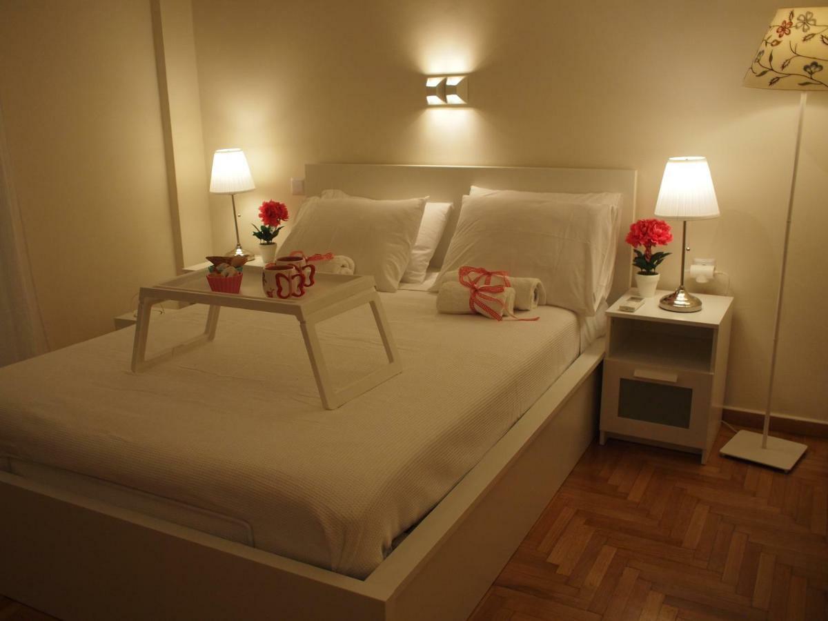 Charming Studio Posh Quartier Атина Екстериор снимка