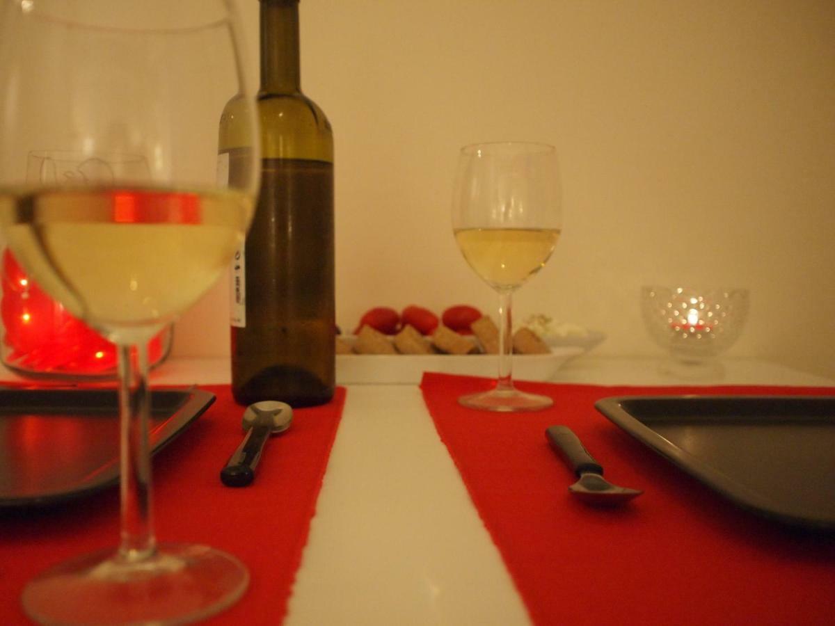 Charming Studio Posh Quartier Атина Екстериор снимка