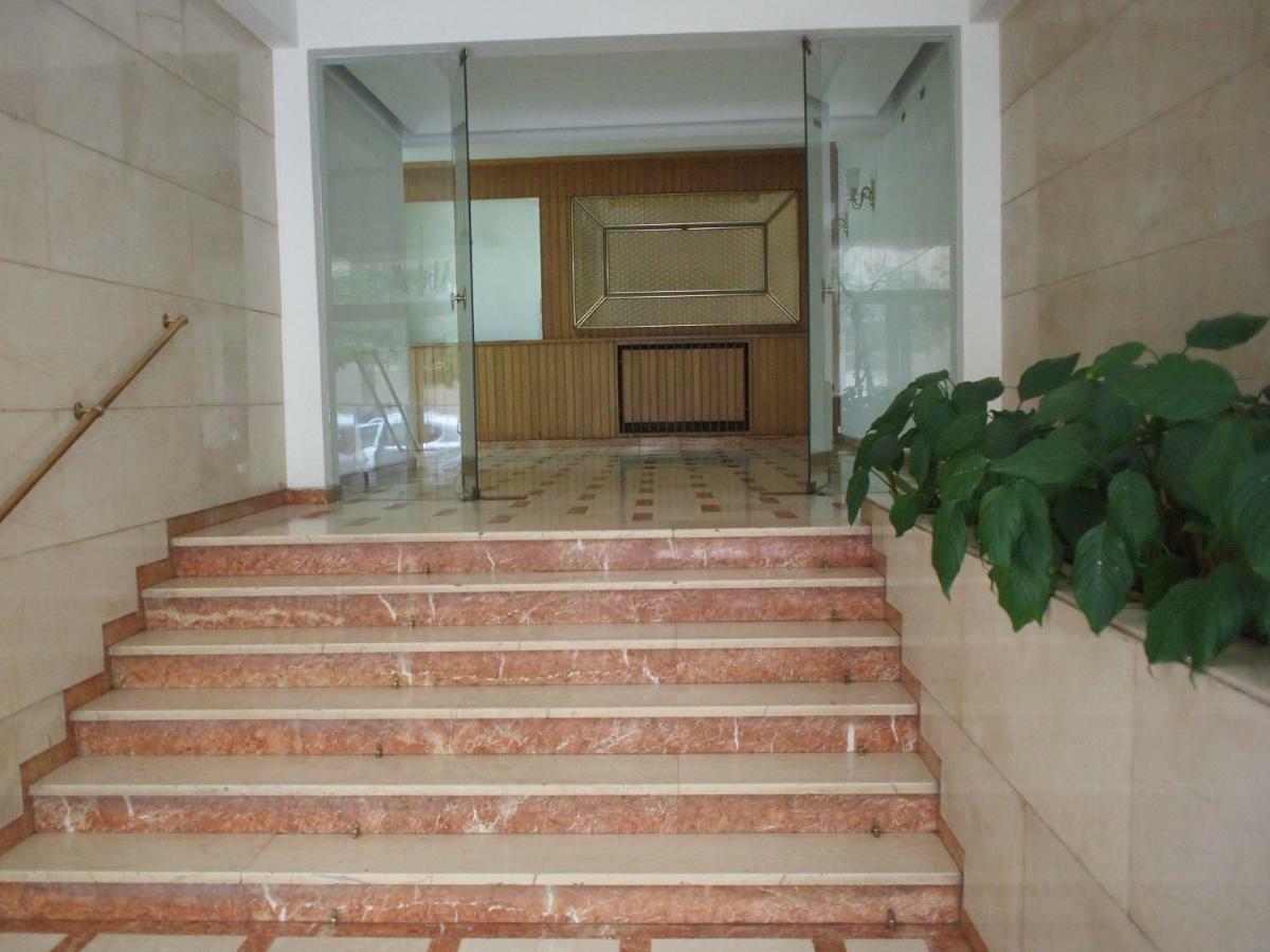Charming Studio Posh Quartier Атина Екстериор снимка
